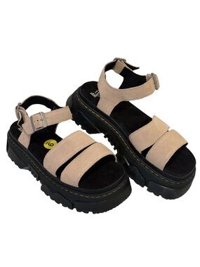 Dr. Martens Mattison 2S Platform Sandals Powder Pink Suede Size 9